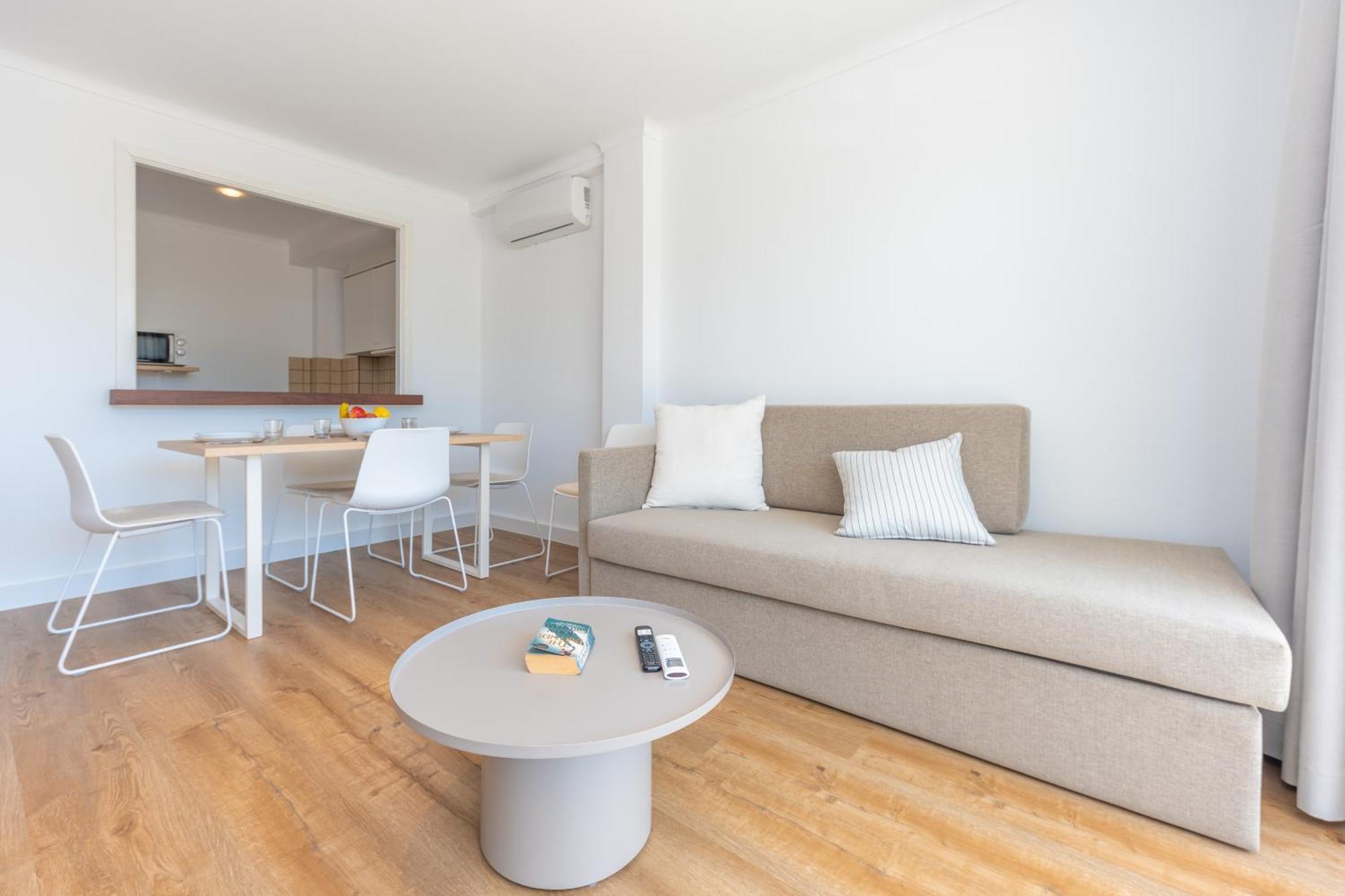 קניאמל Apartamentos Massanet מראה חיצוני תמונה